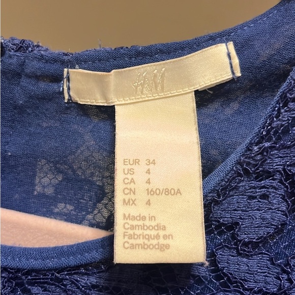 H&M lace navy dress - Picture 2 of 3